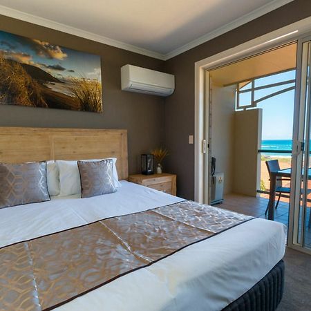 Beach Haven Executive Apartments Korora Exterior photo